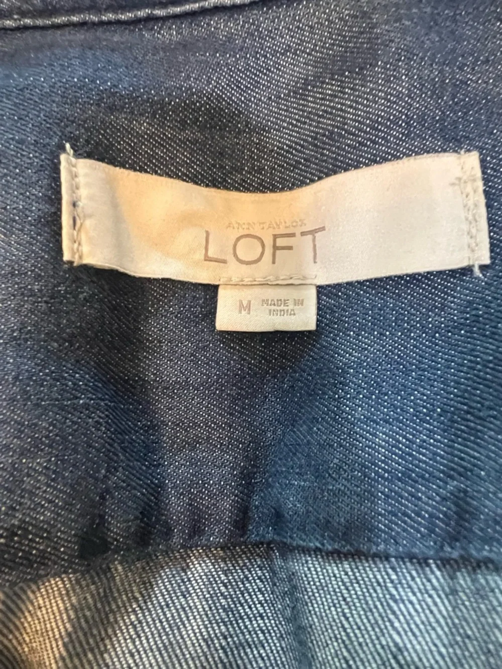 LOFT Blue Denim Button-Front Shirt Dress with Tie Waist MEDIUM - Picture 5 of 6